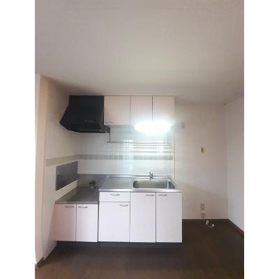 メゾン　ド　ヴィヴァーチェⅡ 201【管理NO：1-009509402-02010】 ★家具家電は申し込み後に搬入します★の物件画像