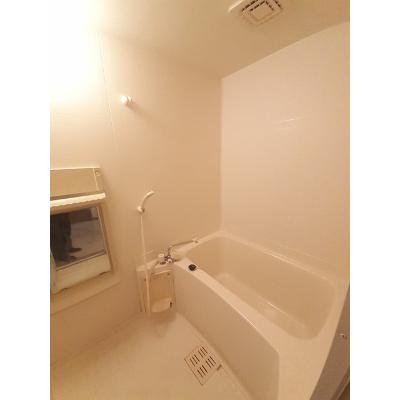 メゾン　ド　ヴィヴァーチェⅡ 201【管理NO：1-009509402-02010】 ★家具家電は申し込み後に搬入します★の物件画像