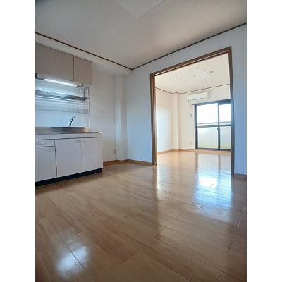 レジダンス・アンソレイエ 301【管理NO：1-007480701-03010】 ★家具家電は申し込み後に搬入します★の物件画像