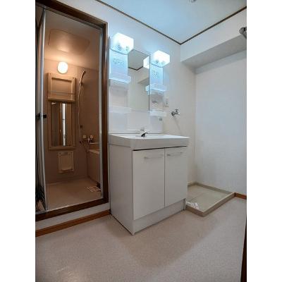 レジダンス・アンソレイエ 301【管理NO：1-007480701-03010】 ★家具家電は申し込み後に搬入します★の物件画像