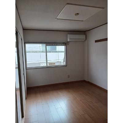 コーポコマツ 201【管理NO：1-007316601-02010】 ★家具家電は申し込み後に搬入します★の物件画像