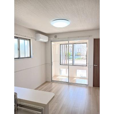 アビタシオン 103【管理NO：1-028655801-01030】 ★家具家電は申し込み後に搬入します★の物件画像