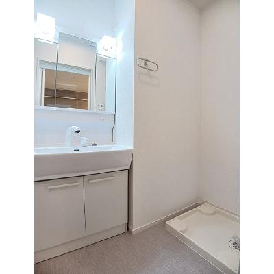 ルークスⅡ 203【管理NO：1-028473002-02030】 ★家具家電は申し込み後に搬入しますの物件画像