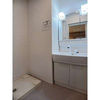 ルークスⅡ 201【管理NO：1-028473002-02010】 ★家具家電は申し込み後に搬入します★の物件画像