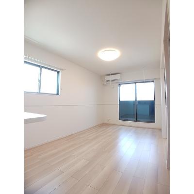 ジラソーレ西庄Ⅱ 201【管理NO：1-028247402-02010】 ★家具家電は申し込み後に搬入します★の物件画像