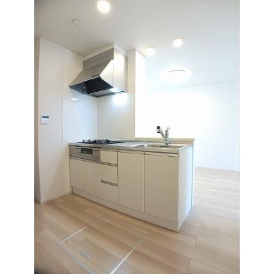 プラヤ　オエステ 103【管理NO：1-028213101-01030】 ★家具家電は申し込み後に搬入しますの物件画像