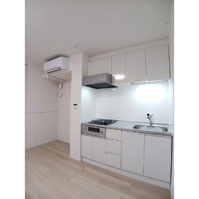 モンテリザイア紀和 305【管理NO：1-028194301-03040】 ★家具家電は申し込み後に搬入しますの物件画像