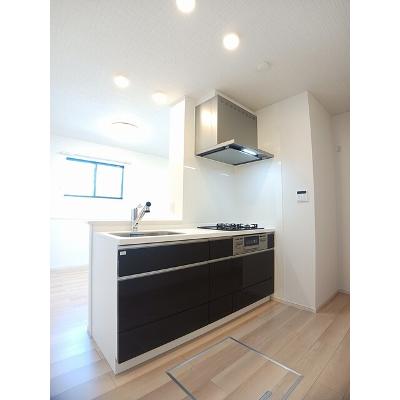 ヴァーサ・メローネⅢ 106【管理NO：1-027320801-01050】 ★家具家電は申し込み後に搬入します★の物件画像