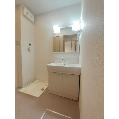 ベルシャイン　紀三井寺　Ⅰ 201【管理NO：1-027259201-02010】 ★家具家電は申し込み後に搬入します★の物件画像