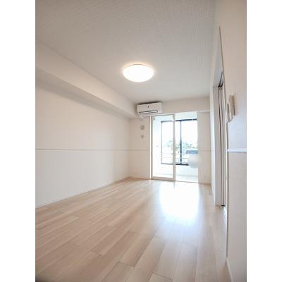 ザ・ビレッジグリーン木ノ本Ⅰ 102【管理NO：1-027251701-01020】 ★家具家電は申し込み後に搬入します★の物件画像