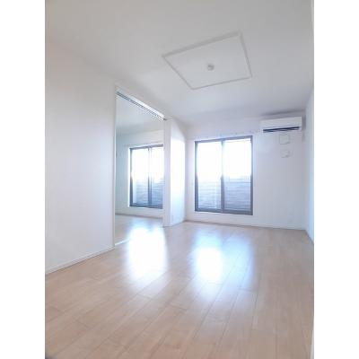 サニーホワイトⅥ 205【管理NO：1-023627401-02040】 ★家具家電は申し込み後に搬入します 2026年07月中旬入居可能の物件画像