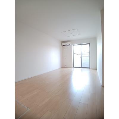 パンセリノス 102【管理NO：1-023461701-01020】 ★家具家電は申し込み後に搬入します★の物件画像