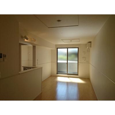 ケーズコート　Ｏ・Ｖ 101【管理NO：1-021765201-01010】 ★家具家電は申し込み後に搬入します★の物件画像