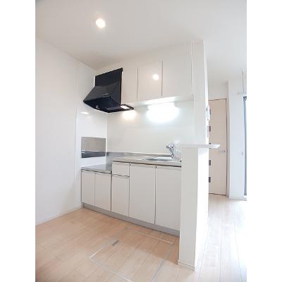 藍 101【管理NO：1-021620901-01010】 ★家具家電は申し込み後に搬入しますの物件画像