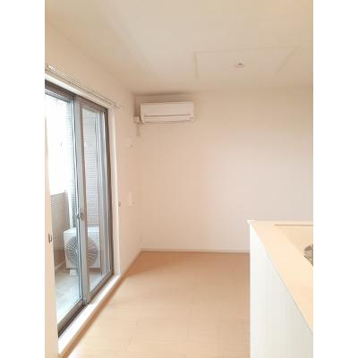 スミール・モーテ 103【管理NO：1-020645701-01030】 ★家具家電は申し込み後に搬入します★の物件画像
