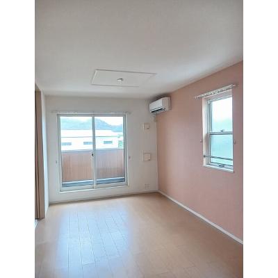 エトワール辻堂 201【管理NO：1-020013801-02010】 ★家具家電は申し込み後に搬入します★の物件画像