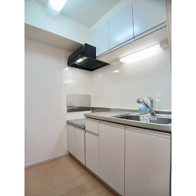 リヴェール松江 203【管理NO：1-019935601-02030】 ★家具家電は申し込み後に搬入します★の物件画像
