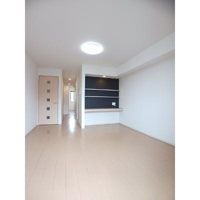 ブルムンタウン 203【管理NO：1-019701501-02030】 ★家具家電は申し込み後に搬入しますの物件画像