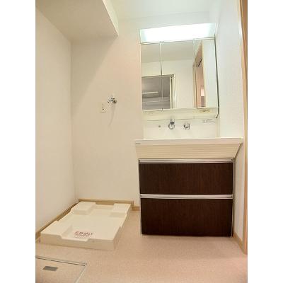 グラン　ラトゥール 305【管理NO：1-017507101-03040】 ★家具家電は申し込み後に搬入します 2026年08月上旬入居可能の物件画像