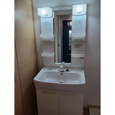 コートジュネス　Ⅲ 102【管理NO：1-015564801-01020】 ★家具家電は申し込み後に搬入します★の物件画像