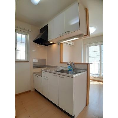 アバカス・榎原 201【管理NO：1-015325701-02010】 ★家具家電は申し込み後に搬入します★の物件画像