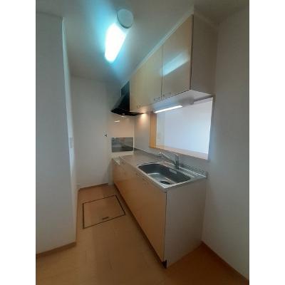 シャルマン 102【管理NO：1-013885201-01020】 ★家具家電は申し込み後に搬入します★の物件画像