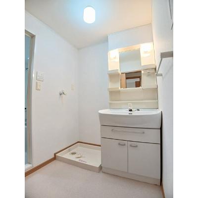 パルテールⅡ 203【管理NO：1-013635902-02030】 ★家具家電は申し込み後に搬入します★の物件画像