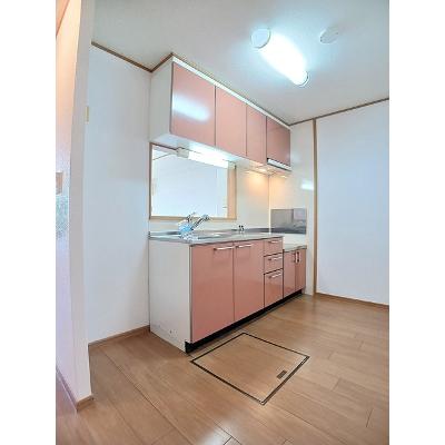 メゾンフォルテⅠ 101【管理NO：1-013576601-01010】 ★家具家電は申し込み後に搬入しますの物件画像
