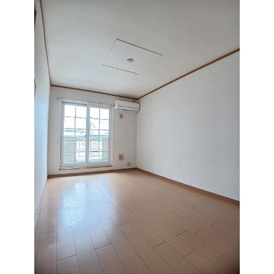 ポルトラーノⅢ 202【管理NO：1-012568102-02020】 ★家具家電は申し込み後に搬入します★の物件画像