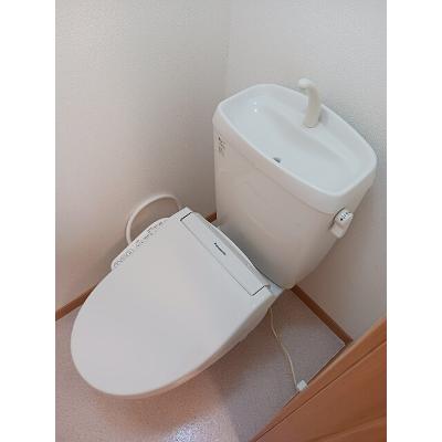 フィオレンテⅡ 203【管理NO：1-012103202-02030】 ★家具家電は申し込み後に搬入します★の物件画像