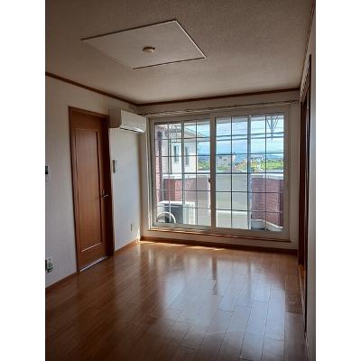 ブリッサ日高Ⅱ 201【管理NO：1-011610702-02010】 ★家具家電は申し込み後に搬入しますの物件画像
