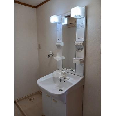 ブリッサ日高Ⅱ 201【管理NO：1-011610702-02010】 ★家具家電は申し込み後に搬入しますの物件画像
