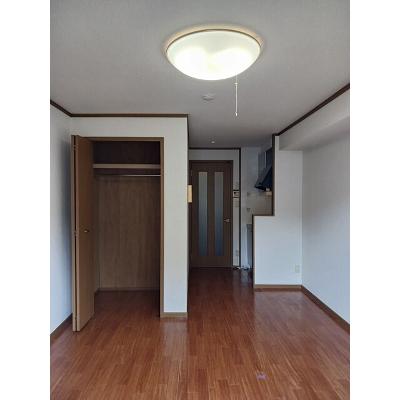 シャン・ド・フルール 202【管理NO：1-011401401-02020】 ★家具家電は申し込み後に搬入します★の物件画像