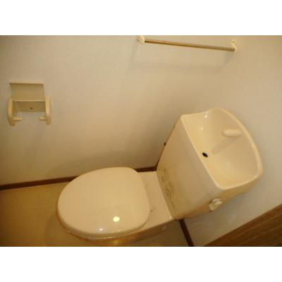 シャン・ド・フルール 201【管理NO：1-011401401-02010】 ★家具家電は申し込み後に搬入します★の物件画像