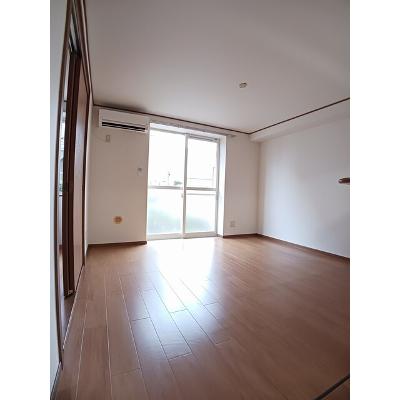 ソレアード・パレⅡ 102【管理NO：1-009566002-01020】 ★家具家電は申し込み後に搬入しますの物件画像