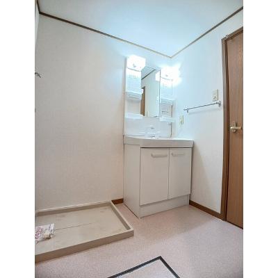 ソレアード・パレⅡ 102【管理NO：1-009566002-01020】 ★家具家電は申し込み後に搬入しますの物件画像
