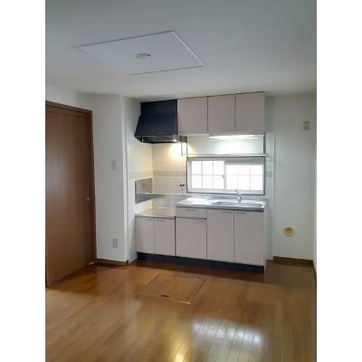 メゾン　ド　ヴィヴァーチェⅡ 101【管理NO：1-009509402-01010】 ★家具家電は申し込み後に搬入します★の物件画像