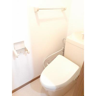 メゾン　ド　ヴィヴァーチェⅡ 101【管理NO：1-009509402-01010】 ★家具家電は申し込み後に搬入します★の物件画像