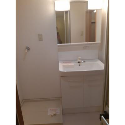 グランド・メール 206【管理NO：1-009488901-02050】 ★家具家電は申し込み後に搬入します★の物件画像