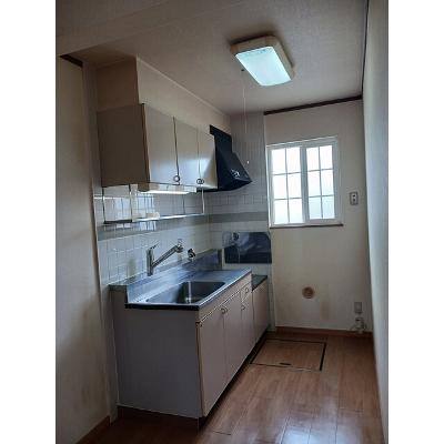 カーサ・エスト内原 101【管理NO：1-009488701-01010】 ★家具家電は申し込み後に搬入します★の物件画像