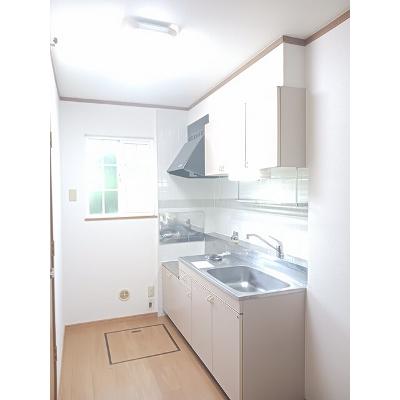クレストール黒江Ⅱ 103【管理NO：1-007719902-01030】 ★家具家電は申し込み後に搬入します★の物件画像
