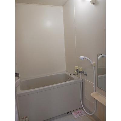 リバティツインⅡ 205【管理NO：1-007002802-02040】 ★家具家電は申し込み後に搬入します★の物件画像