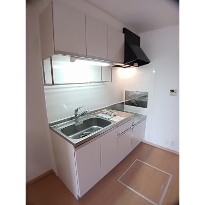 コモド　ヴィラ　Ⅱ 102【管理NO：1-015403902-01020】 ★家具家電は申し込み後に搬入します★の物件画像