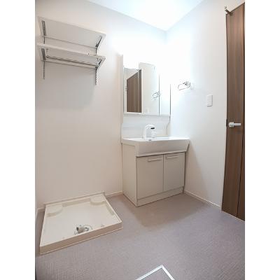 クレメント岩出Ｂ 202【管理NO：1-027908302-02020】 ★家具家電は申し込み後に搬入しますの物件画像