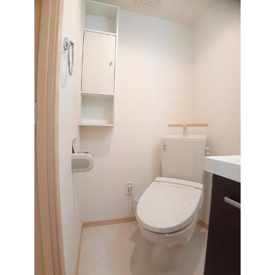 フライハイト 107【管理NO：1-019143101-01060】 ★家具家電は申し込み後に搬入します★の物件画像