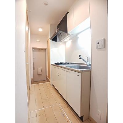 フライハイト 102【管理NO：1-019143101-01020】 ★家具家電は申し込み後に搬入します★の物件画像