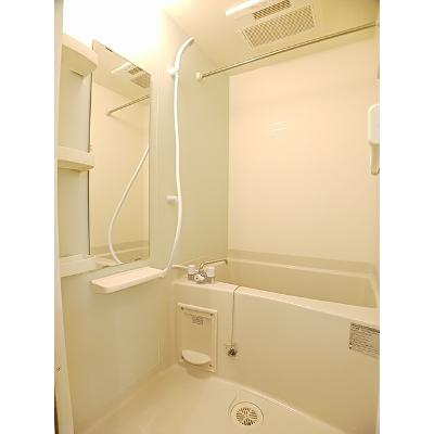 フライハイト 102【管理NO：1-019143101-01020】 ★家具家電は申し込み後に搬入します★の物件画像
