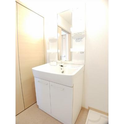 コモド　ヴィラ　Ⅰ 202【管理NO：1-015403901-02020】 ★家具家電は申し込み後に搬入しますの物件画像