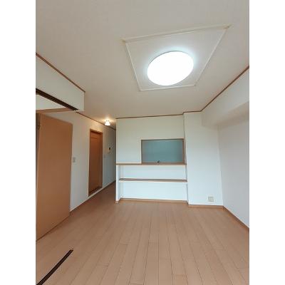 こうやリバーサイドヒルズⅢ番館 203【管理NO：1-013231503-02030】 ★家具家電は申し込み後に搬入しますの物件画像