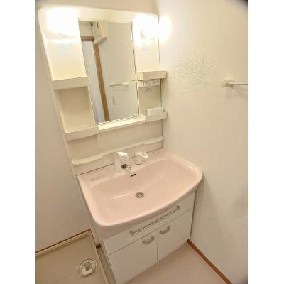 セレノ・カーサＢ 102【管理NO：1-012926802-01020】 ★家具家電は申し込み後に搬入しますの物件画像